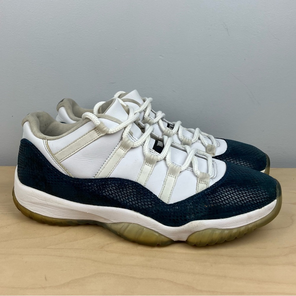Air Jordan Retro 11 XI Low White Navy Snakeskin Basketball Shoes Men’s Size 11.0